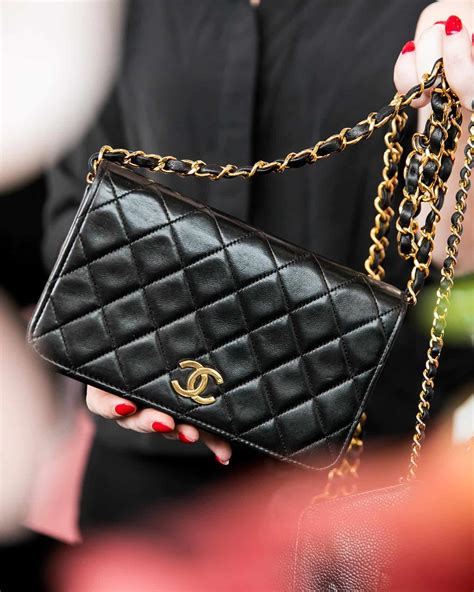 buy chanel bag in paris|chanel bag vintage paris.